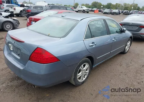 2007 Honda Accord 2.4 Ex from USA, damaged, VIN 1HGCM56847A056072